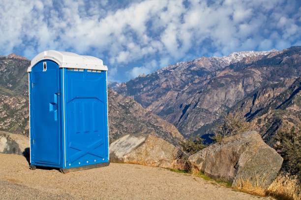 Portable Toilet Options We Offer in Shawnee Hills, OH